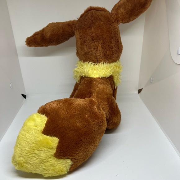 Pokémon Eevee Build a  bear 2016 - Picture 3 of 9